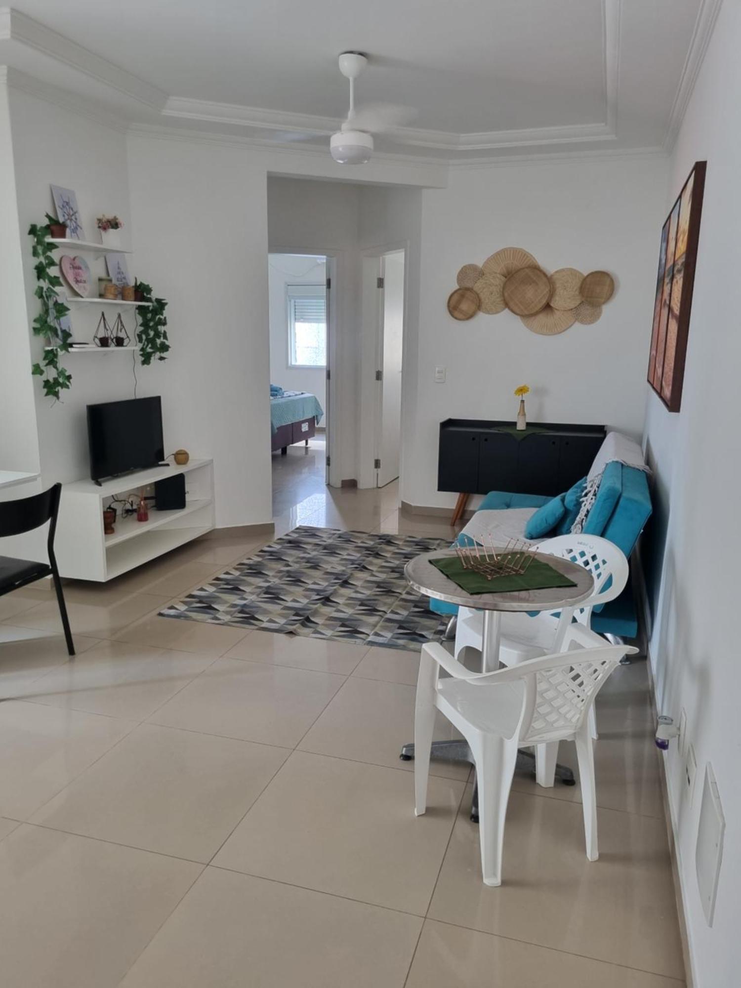 Ap Irmas Vanessa E Juliana Ingleses Apartamento